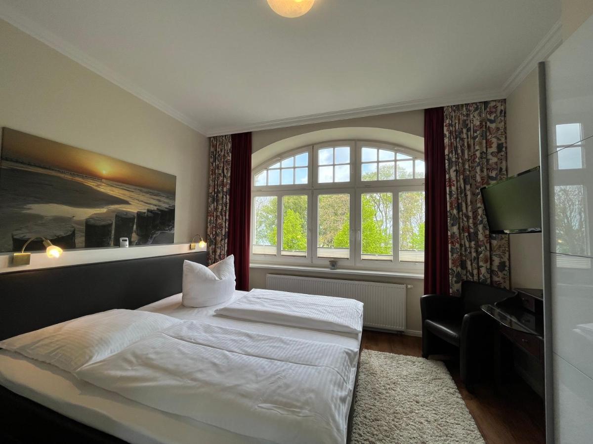 4 Sterne Hotel Hubertusburg Ostseebad Kühlungsborn Extérieur photo