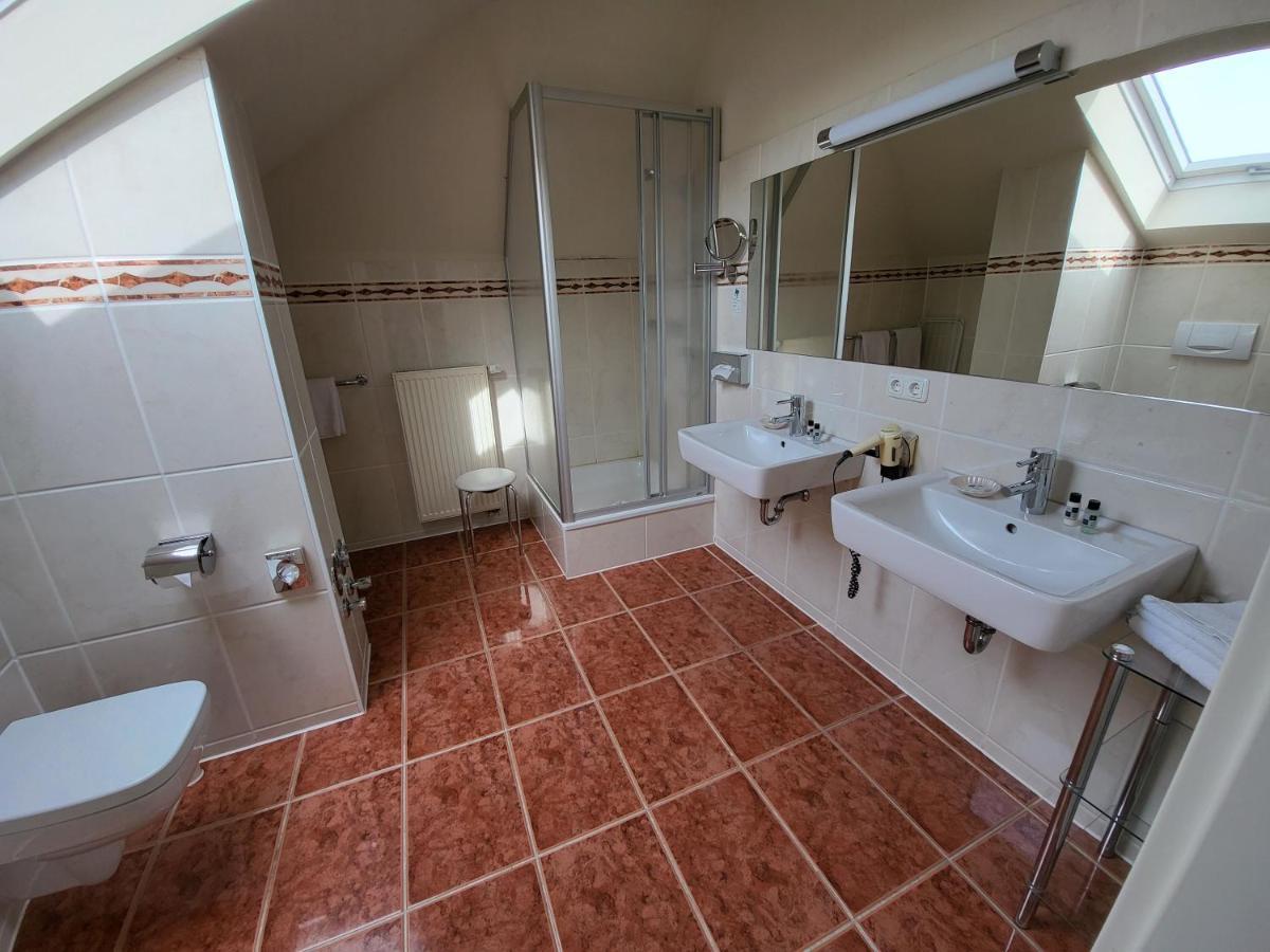 4 Sterne Hotel Hubertusburg Ostseebad Kühlungsborn Extérieur photo
